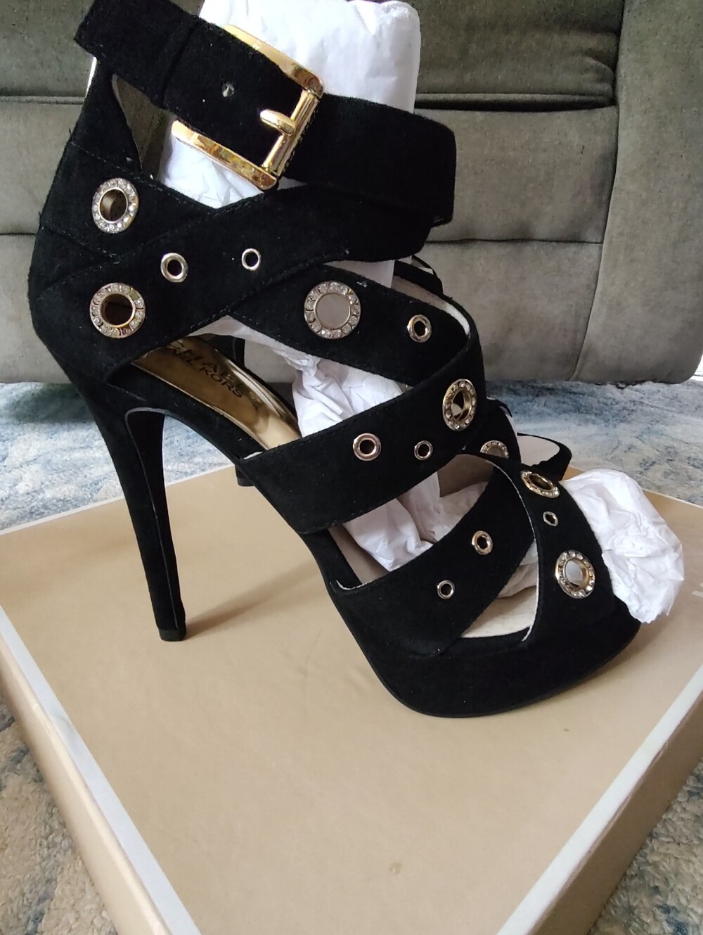 Michael Kors Black Suede Studded Strappy Platform Sandals Size 7.5